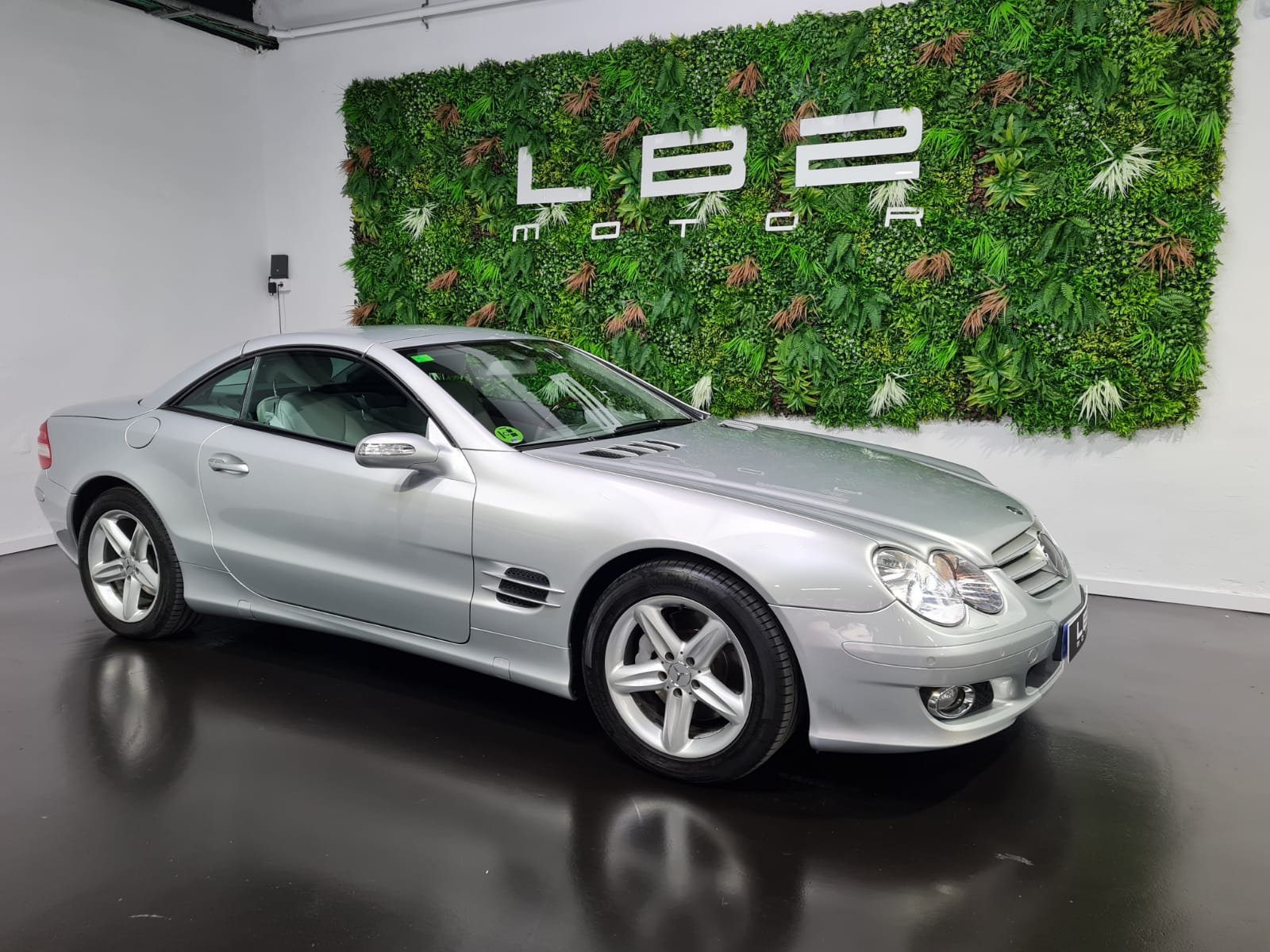 Mercedes SL350