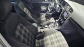 Volkswagen Golf GTI vii