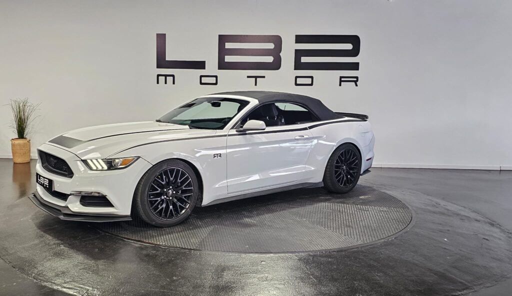 FORD MUSTANG CABRIO 3.7 V6 305cv